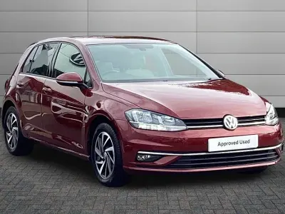 Used VW Golf VII Match 150 HP (110 kW) 2019 Red Hatchback