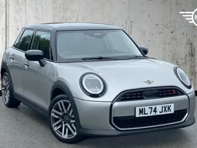 Used Mini Cooper S Hatch 201 HP (147 kW) 2024 Silver Hatchback