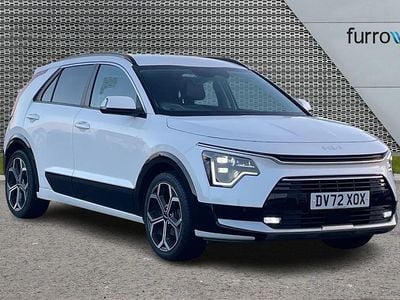 White Used 2022 Kia Niro SUV | £18,490 (Fair price)