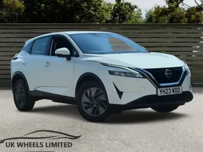 Używany Nissan Qashqai Acenta Premium 158 KM (116 kW) 2023 Biały SUV
