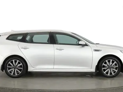 Used Kia Optima 136 HP (100 kW) 2019 Silver Estate