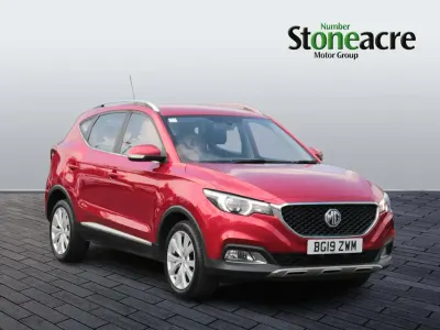 Used MG ZS Excite 106 HP (77 kW) 2019 Red Sedan