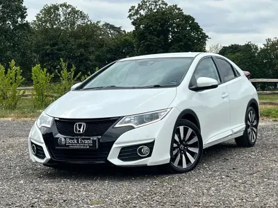 Used Honda Civic SE Plus 142 HP (104 kW) 2017 White Hatchback