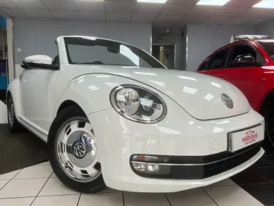 Usado VW Beetle Design 140 HP (102 kW) 2014 Branco Citadino
