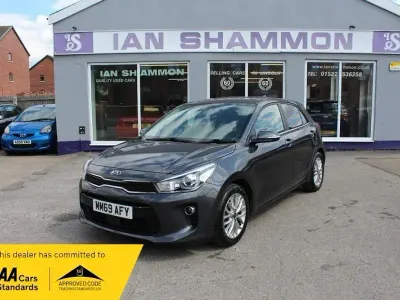 Used Kia Rio 99 HP (72 kW) 2020 Grey Hatchback