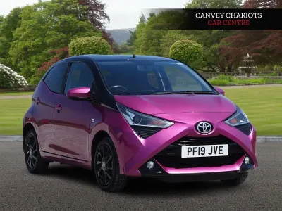 Used Toyota Aygo X-cite 72 HP (52 kW) 2019 Mauve/purple Hatchback