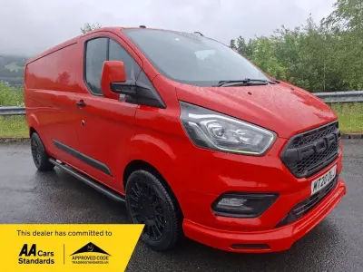Used Ford Transit Custom Trend 105 HP (77 kW) 2020 Red Van