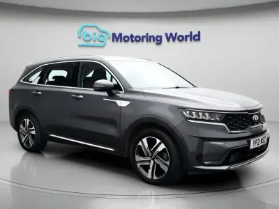 Used Kia Sorento 261 HP (191 kW) 2021 Grey SUV