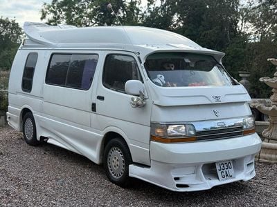Usado Toyota HiAce 2003 Branco Monovolume