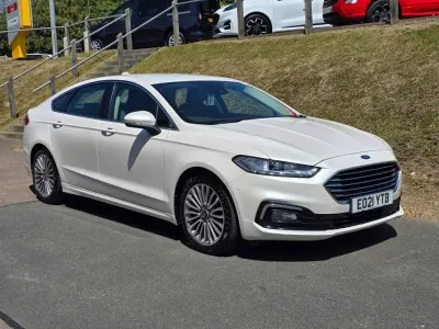Used Ford Mondeo Titanium 2021 White Hatchback