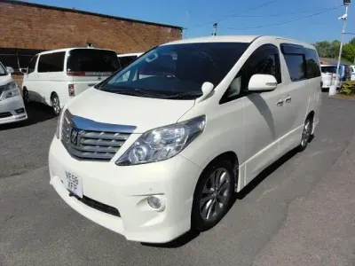 Used Toyota Alphard 280 HP (205 kW) 2025 Gold MPV