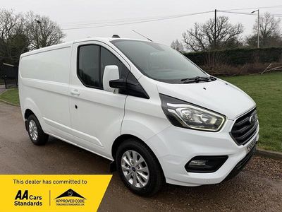 White Used 2019 Ford Transit Custom Limited Van | £10,790 (A bit pricey)
