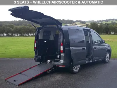 Begagnad Ford Tourneo Connect