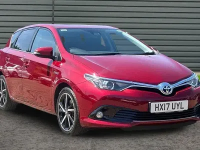 Usado Toyota Auris Hybrid