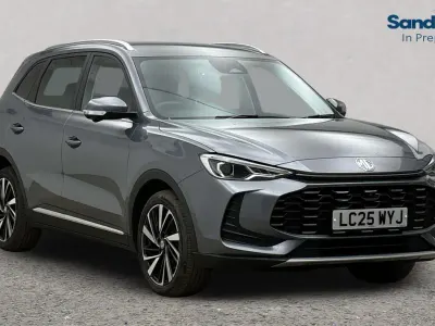 Usado MG ZS Trophy 196 CV (144 kW) 2024 Gris SUV