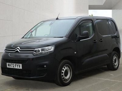 Used Citroën Berlingo 130 HP (95 kW) 2023 Black MPV