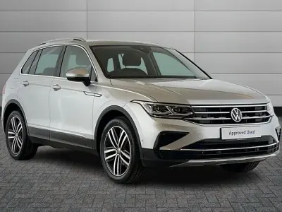 Used VW Tiguan Elegance 150 HP (110 kW) 2022 Silver SUV