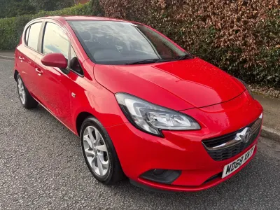 Begagnad Vauxhall Corsa 75 HK (55 kW) 2019 Röd Halvkombi