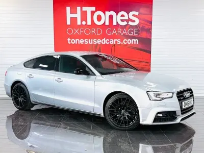 Usado Audi A5 Sportback Black Edition 190 CV (139 kW) 2016 Plateado Utilitario