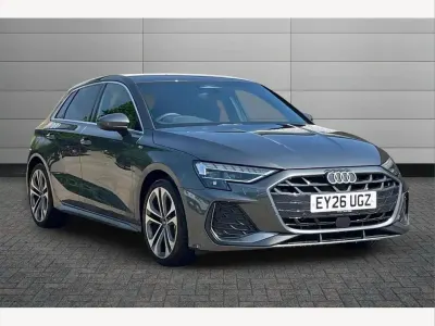 Begagnad Audi A3 S-Line 116 HK (85 kW) 2026 Grå Halvkombi