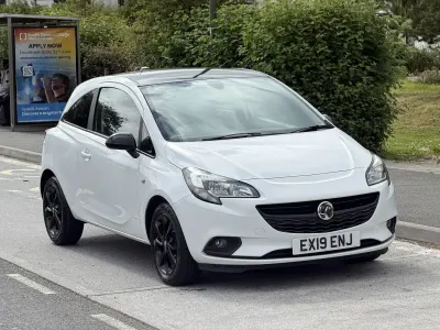 Used Vauxhall Corsa 75 HP (55 kW) 2019 White Hatchback