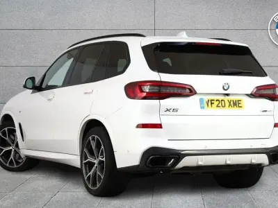 Used BMW X5 M Sport 335 HP (246 kW) 2020 White SUV