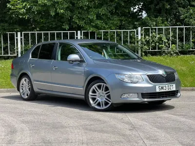 Used Skoda Superb Elegance 140 HP (102 kW) 2013 Grey Hatchback