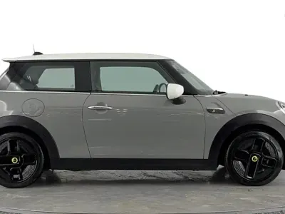 Used Mini Cooper S Hatch 135 kW (184 HP) 2022 Hatchback