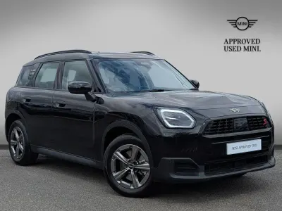 Used Mini Countryman 215 HP (158 kW) 2024 Black SUV