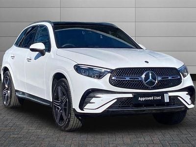 Used Mercedes GLC300e AMG Line Premium 313 HP (230 kW) 2025 Opalite white bright Estate