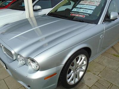 Used Jaguar XJ Sovereign 238 HP (175 kW) 2007 Silver Sedan