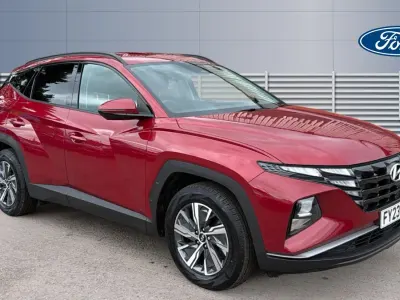 Used Hyundai Tucson SE 150 HP (110 kW) 2023 Red SUV