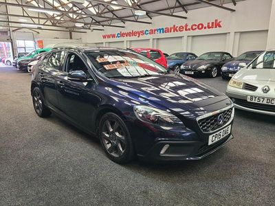 Used Volvo V40 2015 Blue Hatchback