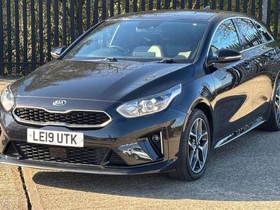 Used Kia ProCeed GT-Line 140 HP (102 kW) 2019 Black Estate