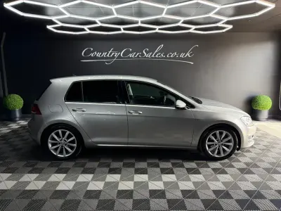 Used VW Golf VII GT 150 HP (110 kW) 2015 Silver Hatchback