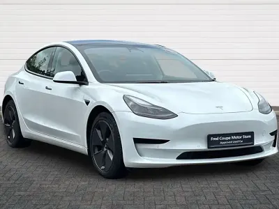 Used Tesla Model 3 Standard Range 208 kW (283 HP) 2022 White Sedan