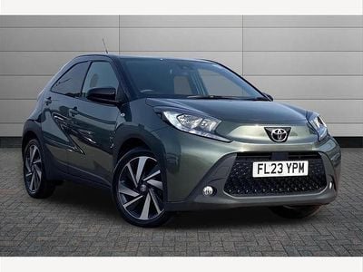 Used Toyota Aygo X 72 HP (52 kW) 2023 Green SUV