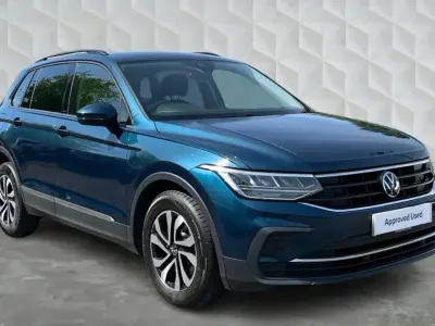 Gebraucht VW Tiguan Active 150 PS (110 kW) 2022 Blau SUV