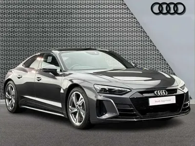 Used Audi e-tron GT quattro Comfort 384 kW (523 HP) 2023 Grey Sedan