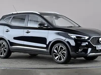 Usado MG ZS Exclusive 106 CV (77 kW) 2023 Negro SUV