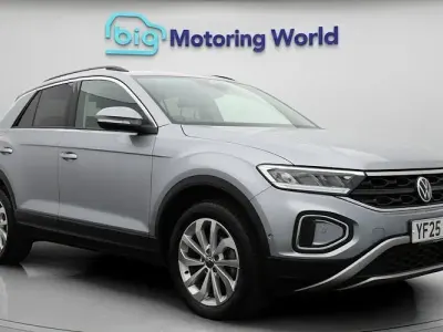 Used VW T-Roc Match 116 HP (85 kW) 2025 Silver SUV