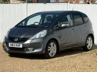 Used Honda Jazz EX-L 99 HP (72 kW) 2013 Silver Hatchback