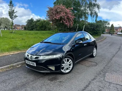 Używany Honda Civic ES 140 KM (102 kW) 2009 Czarny Hatchback