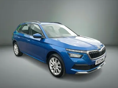 Used Skoda Kamiq SE 108 HP (79 kW) 2023 Race blue metallic SUV