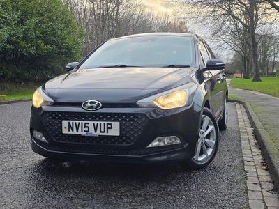 Black Used 2015 Hyundai i20 SE Hatchback | £5,195 (A bit pricey)
