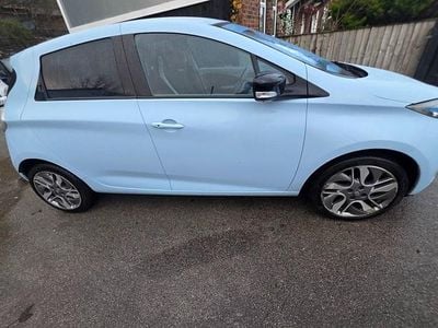 Blue Used 2015 Renault Zoe Dynamique Hatchback | £3,995