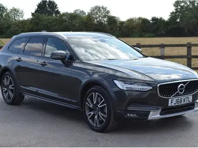 Used Volvo V90 CC Pro 2018 Grey Estate