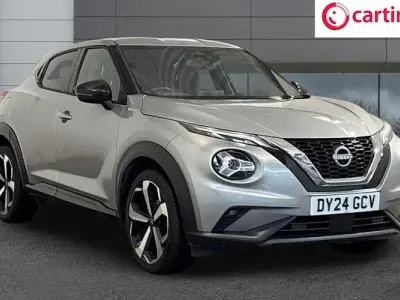 Used Nissan Juke Tekna 117 HP (86 kW) 2023 Silver SUV