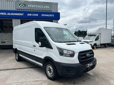 Used Ford Transit 105 HP (77 kW) 2022 White Van