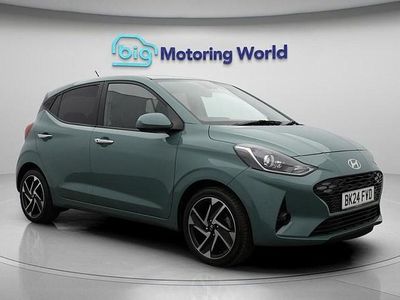 Used Hyundai i10 Premium 84 HP (61 kW) 2024 Green Hatchback